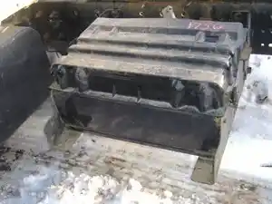 Used 2005 INTERNATIONAL 4300 LP Battery Box (Stock #13130)) Part Image