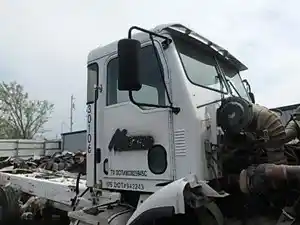 Used 2005 OSHKOSH F-SERIES Mirror (Stock #28637)) Part Image