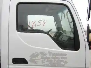 Used 2006 FORD LOW CAB FORWARD Door (Stock #14931)) Part Image