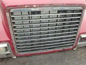 Used 2006 MACK CHN613 Grille (Stock #24469)) Part Image