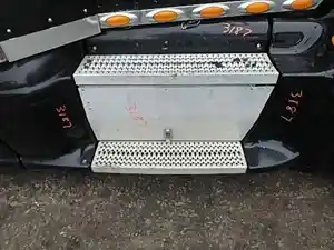 Used 2010 PETERBILT 386 Tool Box (Stock #36046)) Part Image