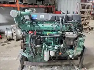Used 2015 VOLVO D13 Engine Assy (Stock #32018)) Part Image