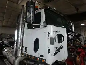 Used 2015 WESTERN STAR TRUCKS 4900 EX Cab (Stock #36775)) Part Image
