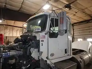 Used 2022 KENWORTH T370 Cab (Stock #35038)) Part Image