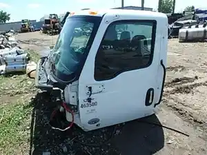 Used 2024 INTERNATIONAL MV607 Cab Image