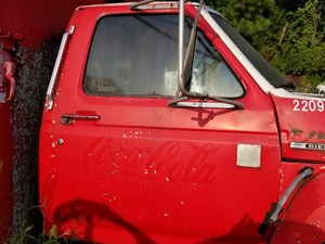 Used 1994 FORD F700 Door (Stock #1113)) Part Image
