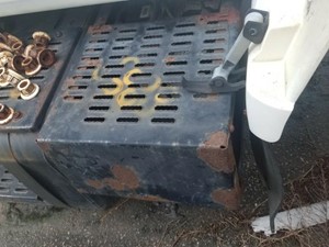 Used 1999 GMC C7500 Battery Box (Stock #2620)) Part Image