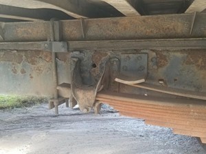 Used 1999 GMC C7500 Spring, Rear Leaf Hanger (Stock #2636)) Part Image