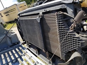 Used 2003 GMC C7500 Radiator (Stock #668)) Part Image