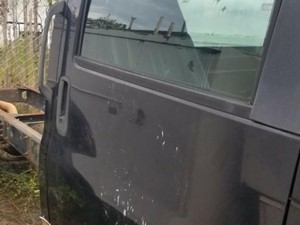 Used 2004 CHEVROLET C4500 Door (Stock #2295)) Part Image