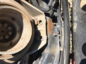 Used 2004 FREIGHTLINER COLUMBIA Engine Mount (Stock #596)) Part Image