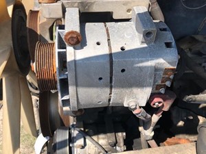 Used 2006 FREIGHTLINER Alternator Image