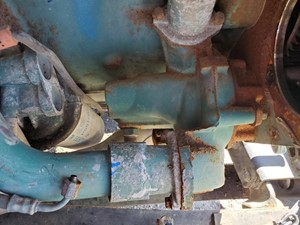 Used 2007 VOLVO VED12 Water Pump Image