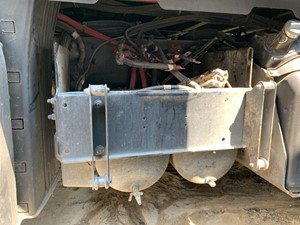 Used 2013 FREIGHTLINER CASCADIA Battery Box Image