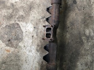 Used CUMMINS L10 Exhaust Manifold (Stock #5589)) Part Image