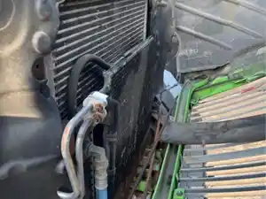 Used 2007 INTERNATIONAL 4300 Radiator (Stock #7923)) Part Image