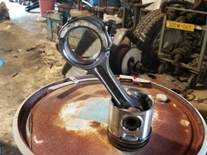 Used 2005 INTERNATIONAL DT 466E Piston & Rod Image