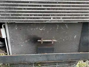 Used 2005 FREIGHTLINER M2 106 A/C Compressor Image