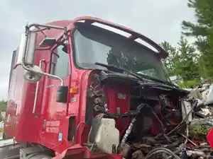 Used 2005 INTERNATIONAL 9200I Cab (Stock #7980)) Part Image