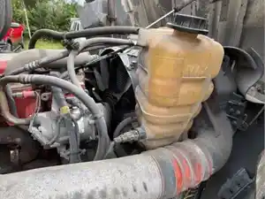 Used 2007 INTERNATIONAL 9200I Radiator (Stock #8049)) Part Image