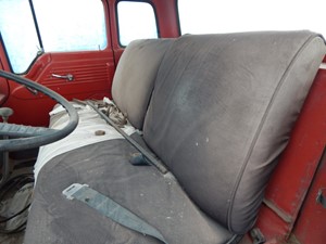 Used 1972 Ford C600 Seat (Stock #5070-10)) Part Image