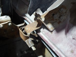 Used 1973 Ford F600 Hood Hinge (Stock #5074-21)) Part Image