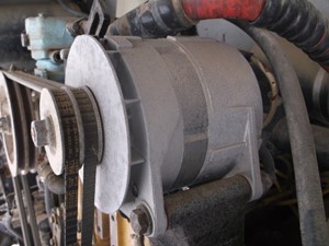 Used 1989 Caterpillar 3208 TURBO Alternator (Stock #5018-2)) Part Image