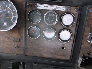 Used 1994 Kenworth T600 Dash Ass'y (Stock #5010)) Part Image