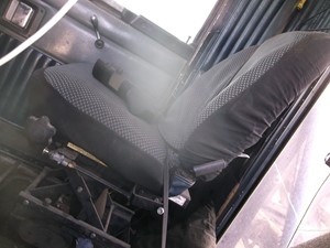 Used 1994 Kenworth T600 Seat (Stock #5010)) Part Image