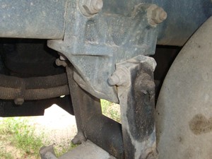 Used 1995 Freightliner FLD120 Spring, Front Leaf Hanger (Stock #5051-43)) Part Image