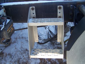 Used 1995 International 9400 Exterior Misc Part (Stock #5009)) Part Image