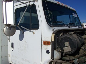 Used 1996 International 4900 Cab (Stock #5016)) Part Image