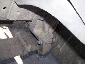 Used 1996 International 4900 Spring Hanger, Steer Axle (Stock #5016)) Part Image