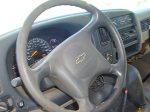 Used 1999 Chevrolet Express Steering Column (Stock #5045-23)) Part Image