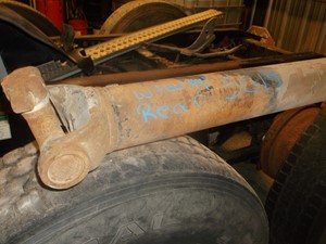 Used 1999 Freightliner C120064S T CENTURY CLASS Driveshaft Image