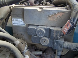 Used 1999 International T444 ECM (Stock #5027-25)) Part Image