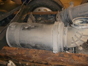 Used 1999 Kenworth T600 Air Cleaner Image