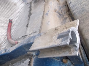 Used 1999 Kenworth T600 Hood Accessory Image