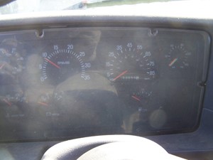 Used 1999 Sterling L8513 Instrument Cluster (Stock #5025-10)) Part Image