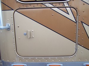 Used 2000 Freightliner CLASSIC XL Exterior Misc Part (Stock #5030-4)) Part Image