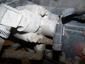 Used 2001 Cummins NTC Steering Pump (Stock #5038-56)) Part Image