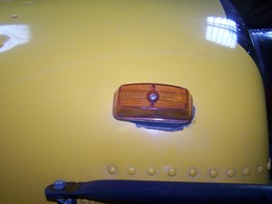 Used 2001 Freightliner XCF Chassis Marker Lamp (Stock #5038-14)) Part Image