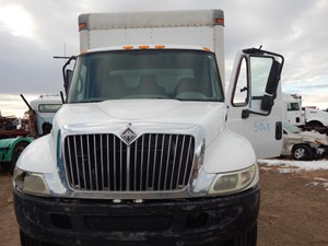 Used 2002 International 4300 Hood (Stock #5068-21)) Part Image