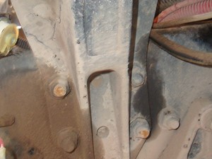 Used 2003 Freightliner Columbia 120 Cab Mount (Stock #5037-59)) Part Image