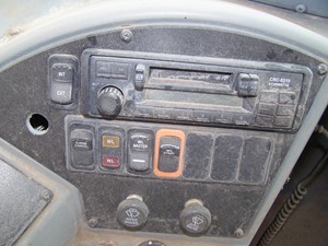 Used 2004 International 3800 Dash Control Module (Stock #5032-37)) Part Image