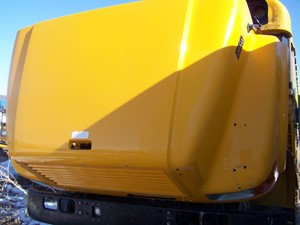 Used 2004 International 3800 Hood (Stock #5033-17)) Part Image