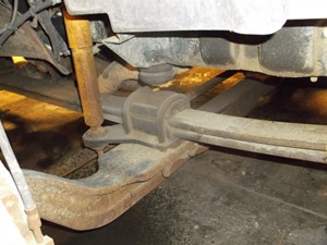 Used 2006 GMC C5500 Front Axle, Complete (Stock #5017)) Part Image
