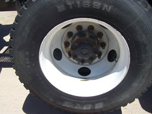 Used 2007 22.5" 22.5 Wheel (Stock #5050-17)) Part Image