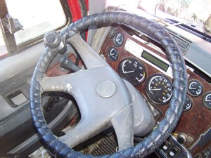 Used 2007 Freightliner Century Class Steering Wheel (Stock #5035-19)) Part Image