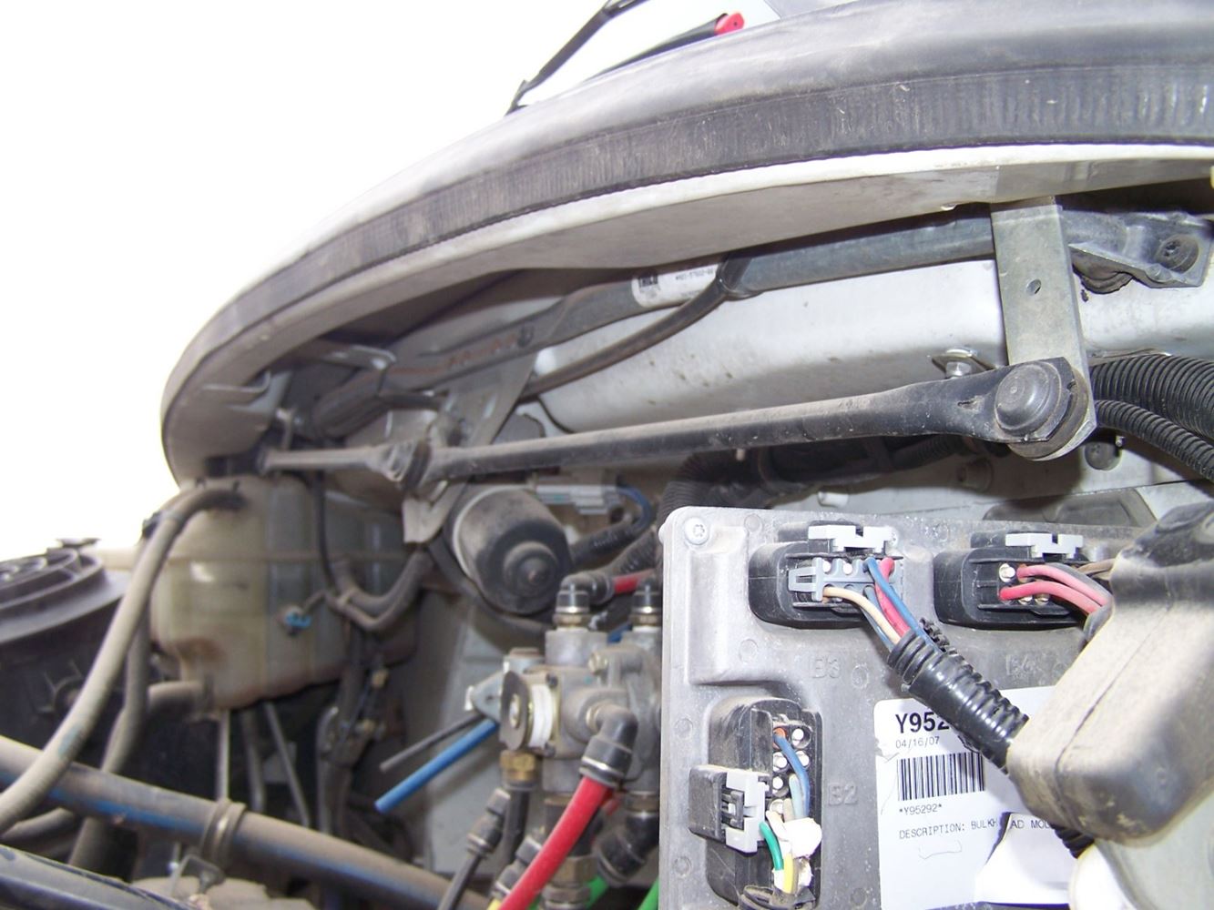 2007 Freightliner M2 106 Heavy Duty (Stock 5024) Wiper Arms TPI